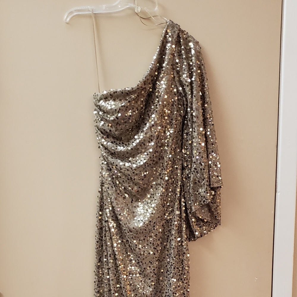 Ball gown